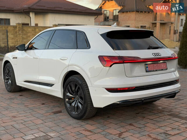 Белый Ауди E-Tron, объемом двигателя 0 л и пробегом 55 тыс. км за 43000 $, фото 47 на Automoto.ua