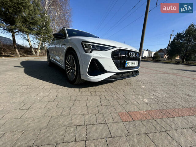 Белый Ауди E-Tron, объемом двигателя 0 л и пробегом 59 тыс. км за 44999 $, фото 5 на Automoto.ua