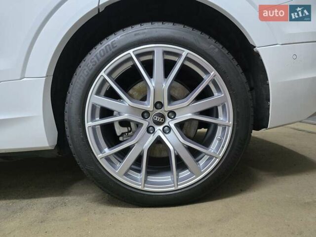 Белый Ауди E-Tron, объемом двигателя 0 л и пробегом 26 тыс. км за 48778 $, фото 79 на Automoto.ua