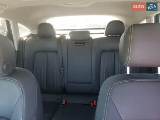 Білий Ауді E-Tron, об'ємом двигуна 0 л та пробігом 51 тис. км за 19100 $, фото 9 на Automoto.ua