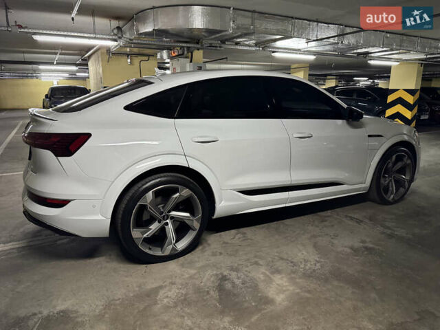 Білий Ауді E-Tron, об'ємом двигуна 0 л та пробігом 36 тис. км за 52000 $, фото 9 на Automoto.ua