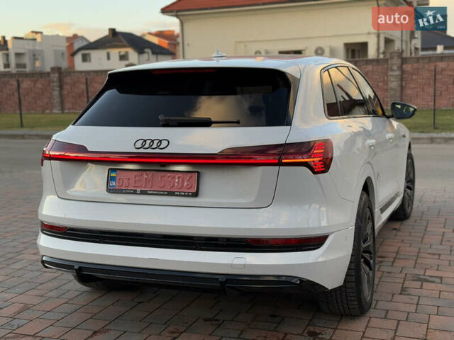 Белый Ауди E-Tron, объемом двигателя 0 л и пробегом 55 тыс. км за 43000 $, фото 45 на Automoto.ua