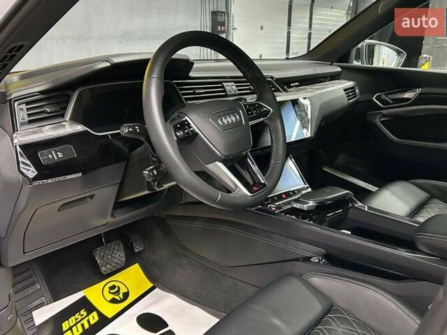 Белый Ауди E-Tron, объемом двигателя 0 л и пробегом 13 тыс. км за 42500 $, фото 8 на Automoto.ua