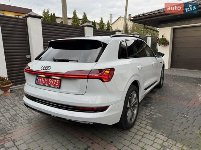 Белый Ауди E-Tron, объемом двигателя 0 л и пробегом 60 тыс. км за 34700 $, фото 11 на Automoto.ua