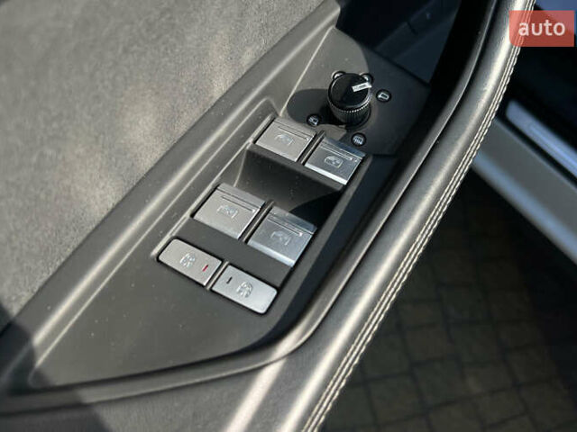 Белый Ауди E-Tron, объемом двигателя 0 л и пробегом 33 тыс. км за 42990 $, фото 23 на Automoto.ua