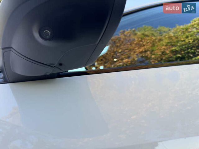 Белый Ауди E-Tron, объемом двигателя 0 л и пробегом 1 тыс. км за 67000 $, фото 26 на Automoto.ua