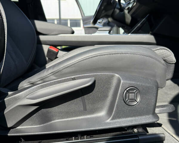 Белый Ауди E-Tron, объемом двигателя 0 л и пробегом 99 тыс. км за 34800 $, фото 17 на Automoto.ua