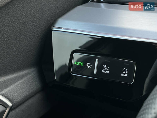 Белый Ауди E-Tron, объемом двигателя 0 л и пробегом 23 тыс. км за 44483 $, фото 57 на Automoto.ua