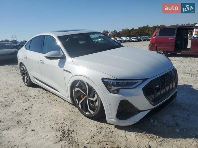 Білий Ауді E-Tron, об'ємом двигуна 0 л та пробігом 51 тис. км за 19100 $, фото 1 на Automoto.ua