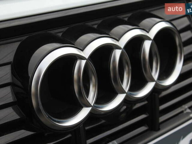 Білий Ауді E-Tron, об'ємом двигуна 0 л та пробігом 11 тис. км за 49700 $, фото 18 на Automoto.ua