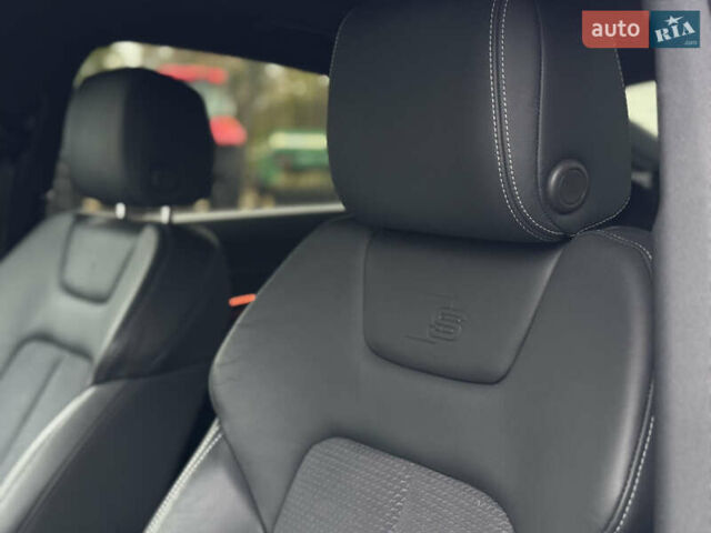 Белый Ауди E-Tron, объемом двигателя 0 л и пробегом 20 тыс. км за 51500 $, фото 28 на Automoto.ua