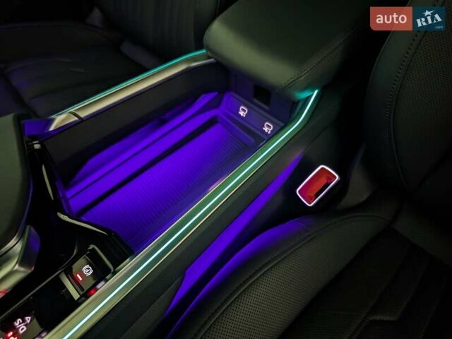 Белый Ауди E-Tron, объемом двигателя 0 л и пробегом 26 тыс. км за 48778 $, фото 39 на Automoto.ua