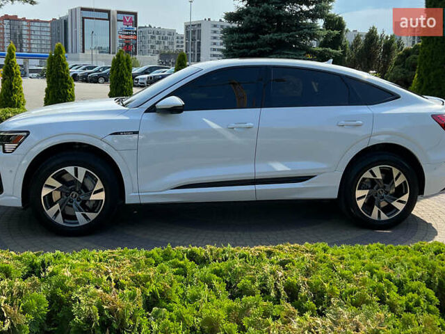 Белый Ауди E-Tron, объемом двигателя 0 л и пробегом 33 тыс. км за 42990 $, фото 3 на Automoto.ua