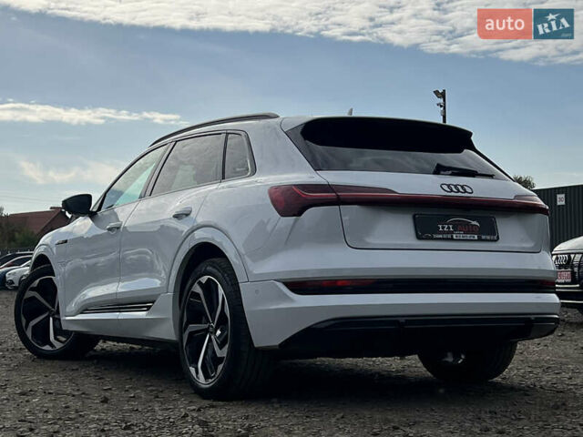 Белый Ауди E-Tron, объемом двигателя 0 л и пробегом 41 тыс. км за 42727 $, фото 5 на Automoto.ua