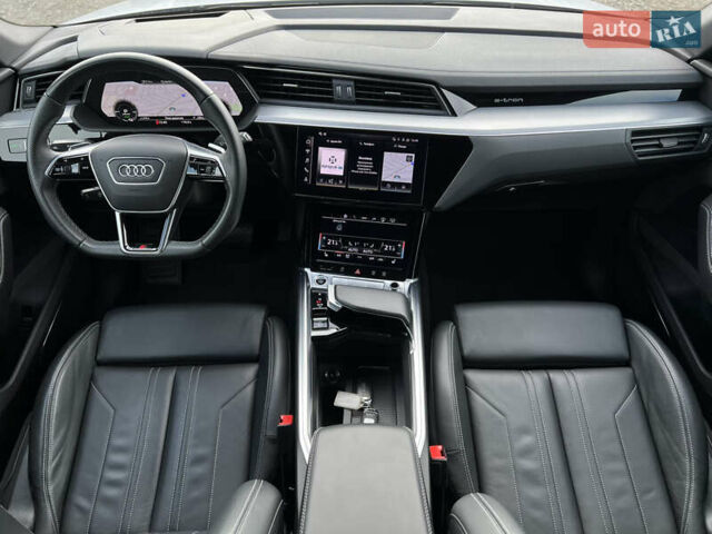 Белый Ауди E-Tron, объемом двигателя 0 л и пробегом 23 тыс. км за 44483 $, фото 47 на Automoto.ua