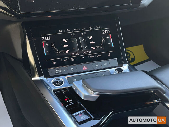 Белый Ауди E-Tron, объемом двигателя 95 л и пробегом 59 тыс. км за 45700 $, фото 16 на Automoto.ua