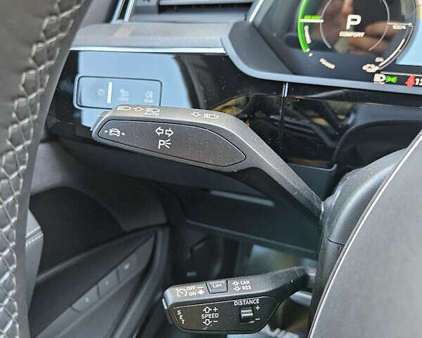 Белый Ауди E-Tron, объемом двигателя 0 л и пробегом 1 тыс. км за 64999 $, фото 13 на Automoto.ua