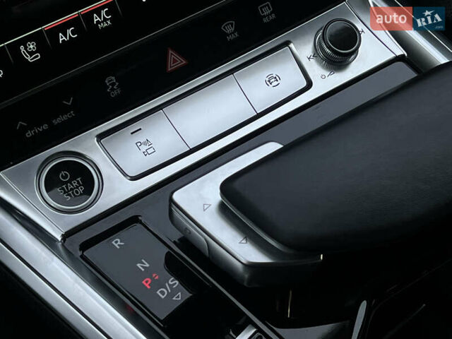 Белый Ауди E-Tron, объемом двигателя 0 л и пробегом 41 тыс. км за 42727 $, фото 59 на Automoto.ua