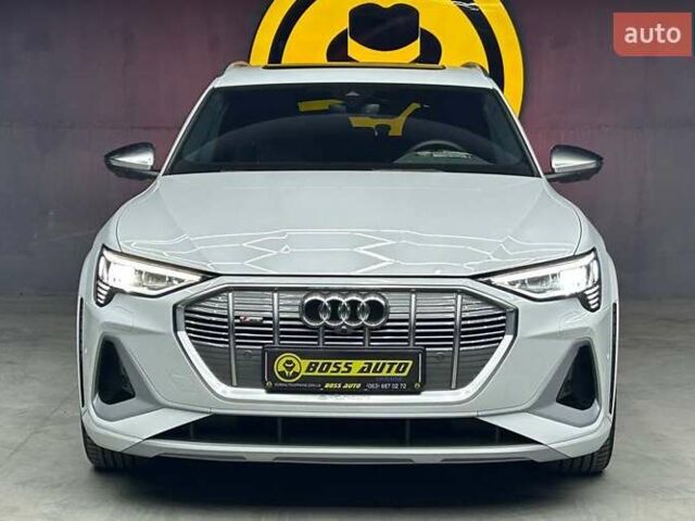 Белый Ауди E-Tron, объемом двигателя 0 л и пробегом 13 тыс. км за 42500 $, фото 1 на Automoto.ua