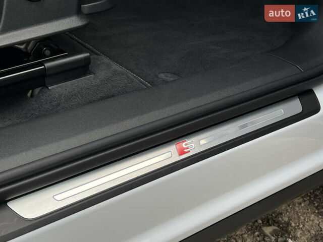 Белый Ауди E-Tron, объемом двигателя 0 л и пробегом 23 тыс. км за 44483 $, фото 60 на Automoto.ua