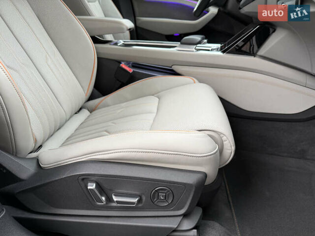 Белый Ауди E-Tron, объемом двигателя 0 л и пробегом 60 тыс. км за 34700 $, фото 51 на Automoto.ua