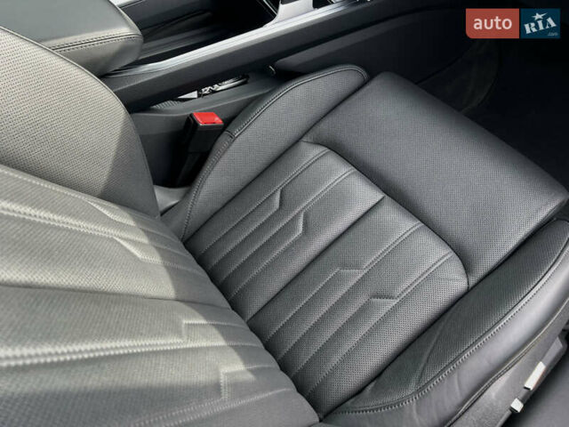 Белый Ауди E-Tron, объемом двигателя 0 л и пробегом 41 тыс. км за 42727 $, фото 49 на Automoto.ua