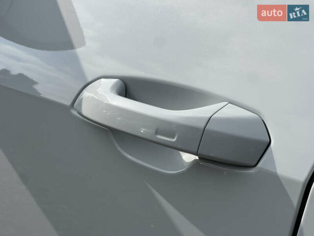 Белый Ауди E-Tron, объемом двигателя 0 л и пробегом 23 тыс. км за 44483 $, фото 21 на Automoto.ua