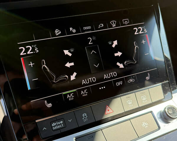 Белый Ауди E-Tron, объемом двигателя 0 л и пробегом 99 тыс. км за 34800 $, фото 21 на Automoto.ua