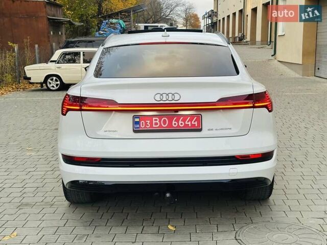 Белый Ауди E-Tron, объемом двигателя 0 л и пробегом 150 тыс. км за 33500 $, фото 7 на Automoto.ua