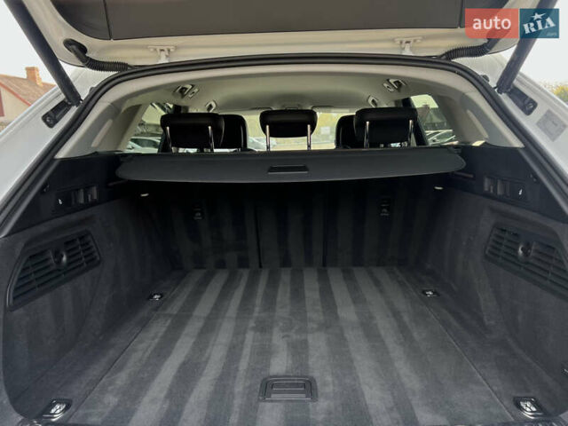 Белый Ауди E-Tron, объемом двигателя 0 л и пробегом 41 тыс. км за 42727 $, фото 37 на Automoto.ua