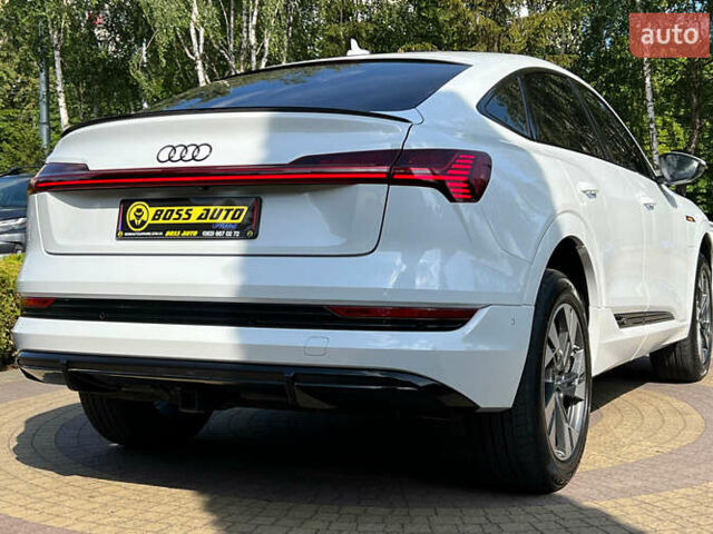 Белый Ауди E-Tron, объемом двигателя 0 л и пробегом 33 тыс. км за 42990 $, фото 6 на Automoto.ua