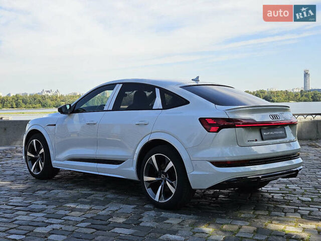 Белый Ауди E-Tron, объемом двигателя 0 л и пробегом 1 тыс. км за 64999 $, фото 4 на Automoto.ua