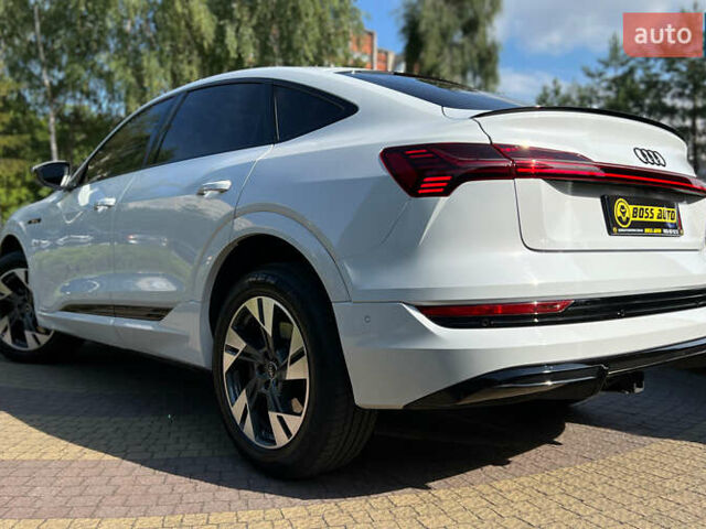 Белый Ауди E-Tron, объемом двигателя 0 л и пробегом 33 тыс. км за 42990 $, фото 9 на Automoto.ua