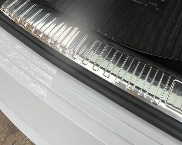 Белый Ауди E-Tron, объемом двигателя 0 л и пробегом 13 тыс. км за 49000 $, фото 10 на Automoto.ua