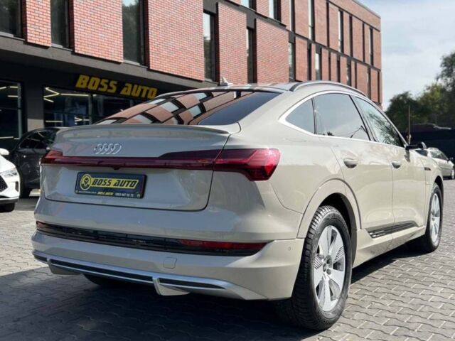 Білий Ауді E-Tron, об'ємом двигуна 95 л та пробігом 62 тис. км за 63800 $, фото 5 на Automoto.ua