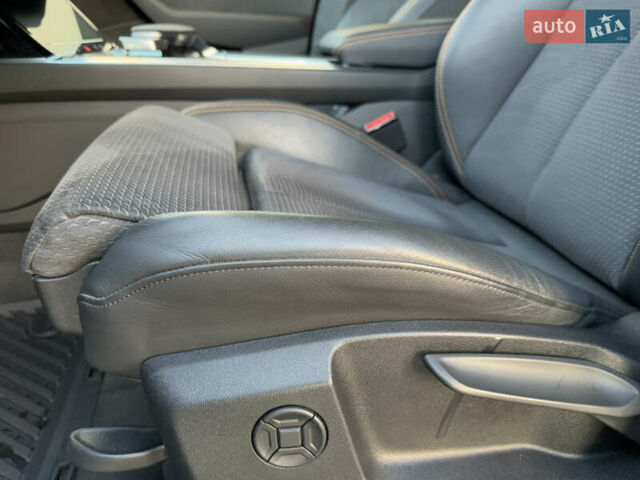 Белый Ауди E-Tron, объемом двигателя 0 л и пробегом 55 тыс. км за 43000 $, фото 15 на Automoto.ua