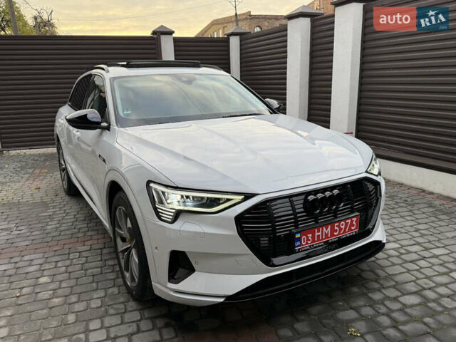 Белый Ауди E-Tron, объемом двигателя 0 л и пробегом 60 тыс. км за 34700 $, фото 27 на Automoto.ua