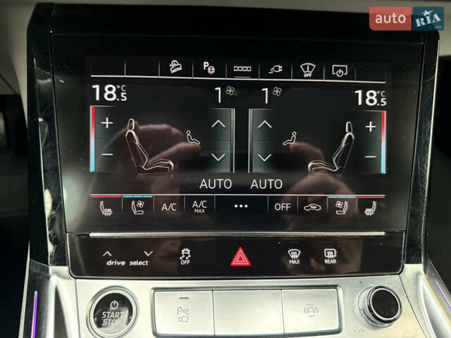 Белый Ауди E-Tron, объемом двигателя 0 л и пробегом 60 тыс. км за 34700 $, фото 80 на Automoto.ua