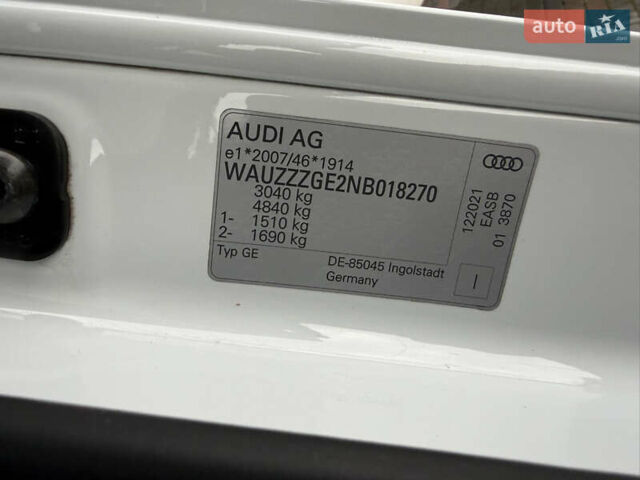 Белый Ауди E-Tron, объемом двигателя 0 л и пробегом 60 тыс. км за 34700 $, фото 43 на Automoto.ua