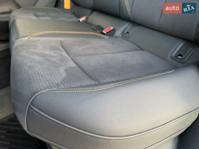 Белый Ауди E-Tron, объемом двигателя 0 л и пробегом 55 тыс. км за 43000 $, фото 31 на Automoto.ua