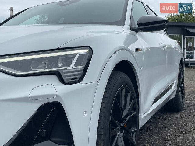 Белый Ауди E-Tron, объемом двигателя 0 л и пробегом 23 тыс. км за 44483 $, фото 10 на Automoto.ua