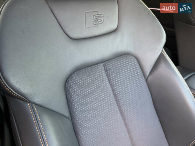 Белый Ауди E-Tron, объемом двигателя 0 л и пробегом 55 тыс. км за 43000 $, фото 28 на Automoto.ua