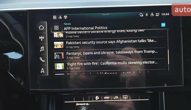 Белый Ауди E-Tron, объемом двигателя 0 л и пробегом 110 тыс. км за 37700 $, фото 91 на Automoto.ua