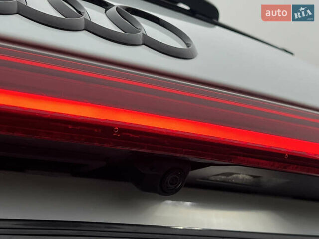 Белый Ауди E-Tron, объемом двигателя 0 л и пробегом 41 тыс. км за 41325 $, фото 17 на Automoto.ua