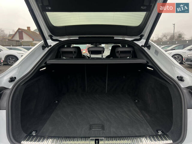 Білий Ауді E-Tron, об'ємом двигуна 0 л та пробігом 48 тис. км за 48798 $, фото 39 на Automoto.ua