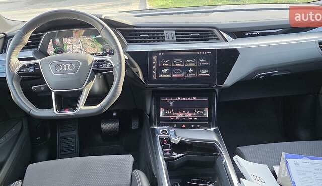 Белый Ауди E-Tron, объемом двигателя 0 л и пробегом 110 тыс. км за 37700 $, фото 61 на Automoto.ua