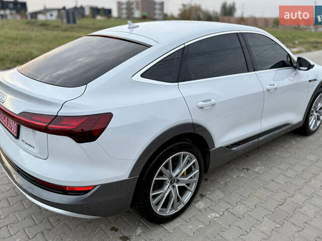 Белый Ауди E-Tron, объемом двигателя 0 л и пробегом 38 тыс. км за 38500 $, фото 5 на Automoto.ua