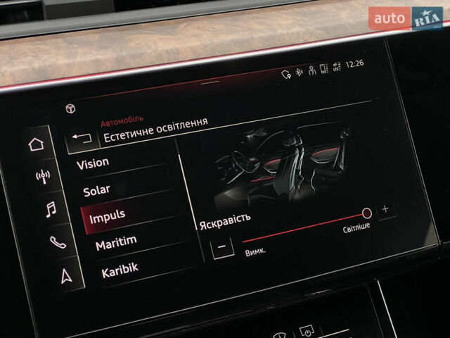 Белый Ауди E-Tron, объемом двигателя 0 л и пробегом 41 тыс. км за 41325 $, фото 73 на Automoto.ua