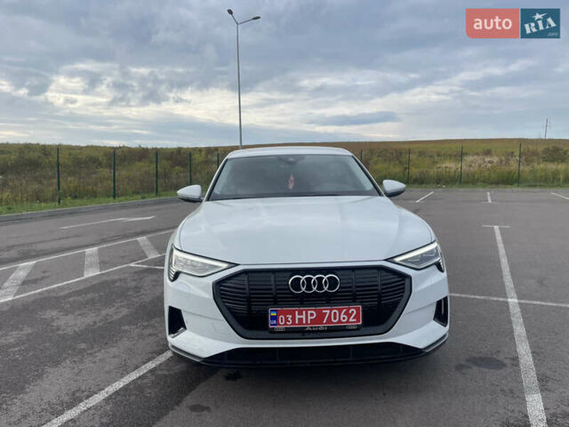 Білий Ауді E-Tron, об'ємом двигуна 0 л та пробігом 29 тис. км за 37999 $, фото 1 на Automoto.ua