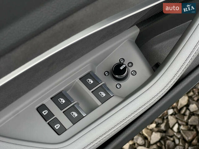 Білий Ауді E-Tron, об'ємом двигуна 0 л та пробігом 48 тис. км за 48798 $, фото 63 на Automoto.ua